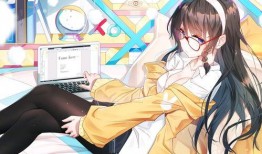爱着她的恋着她的漫画,漫画中的情感纠葛